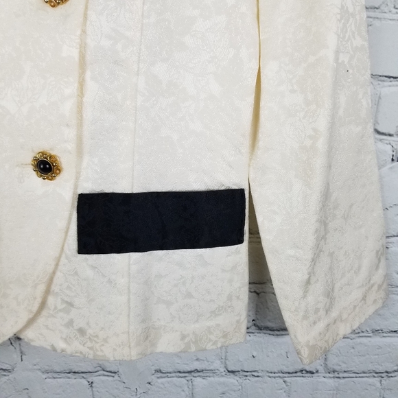 VINTAGE | Functionals button floral pattern jacket - Picture 3 of 10